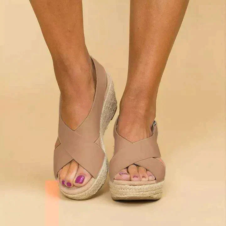 Yamila | Sandalen für Damen – Kreuzdesign und schicker Look