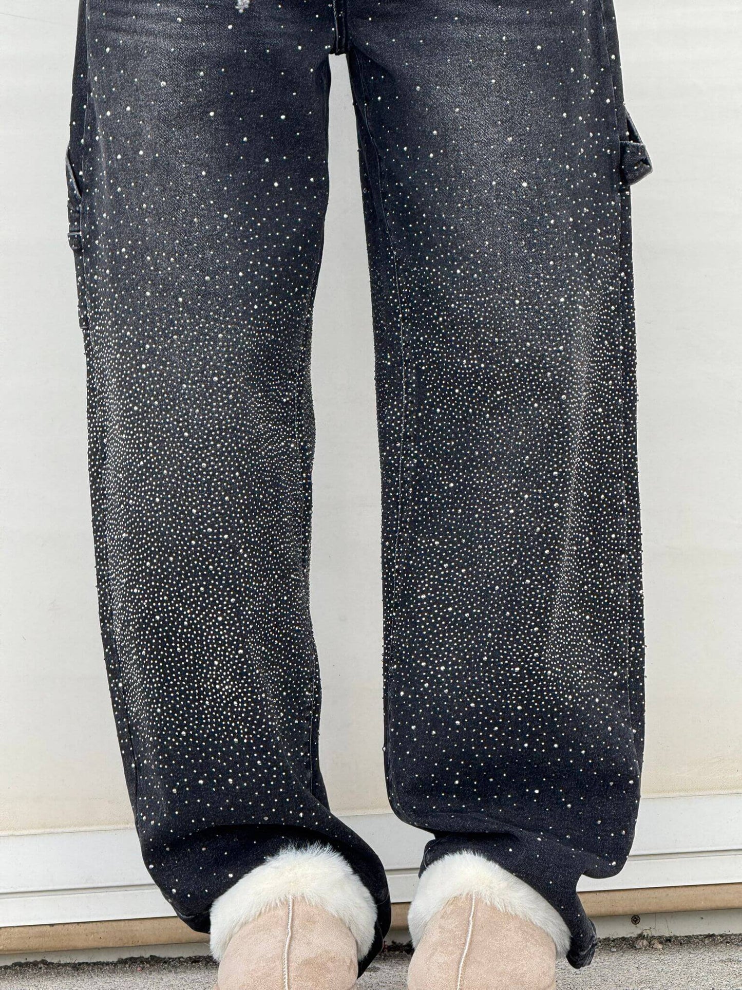 May | Pantalon Mode – Coupe Relax Et Finitions Brillantes
