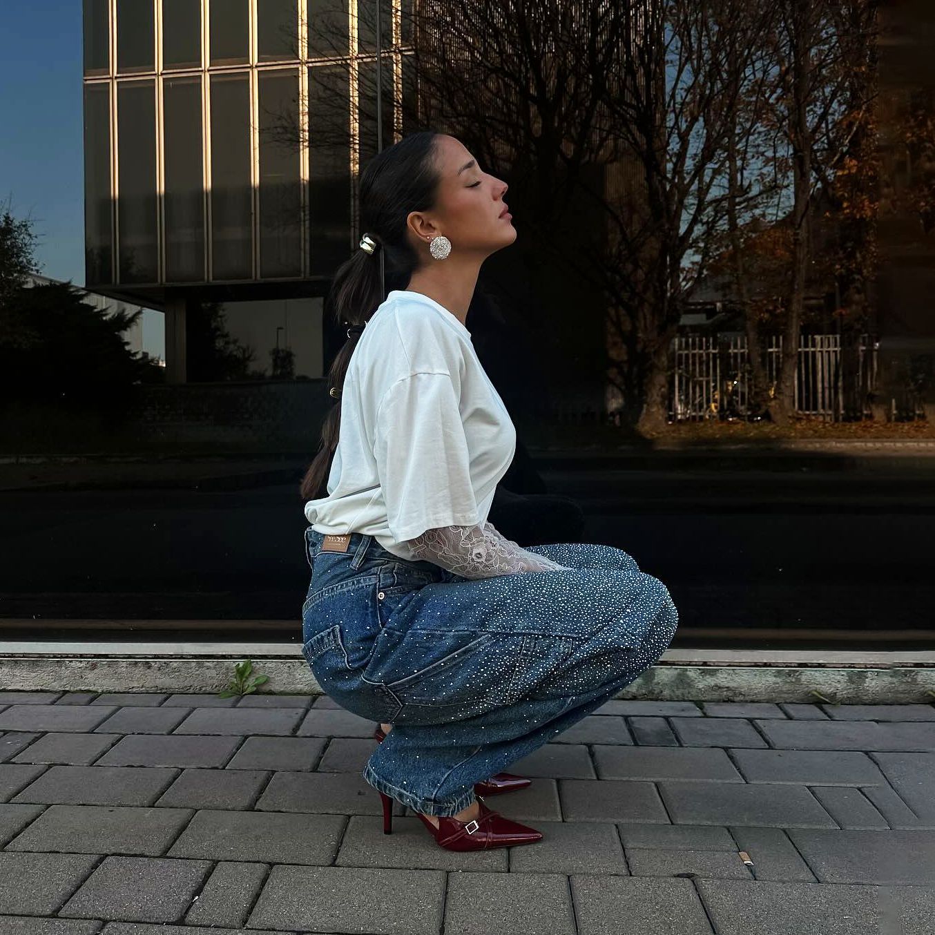 May | Pantalon Mode – Coupe Relax Et Finitions Brillantes