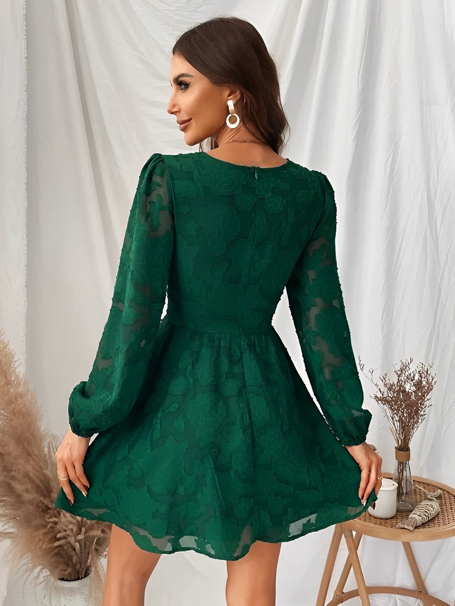 Rania | Robe Luxueuse Col V Manches Longues