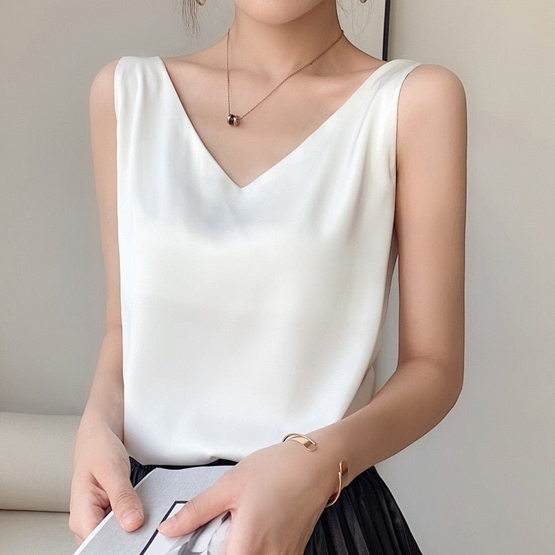 Antoinette | Trigala Tank Top – Summer Lightness and Guaranteed Style