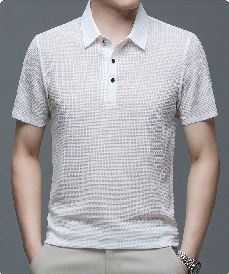 Tony | Polo Man – Eenvoud en Veelzijdigheid 