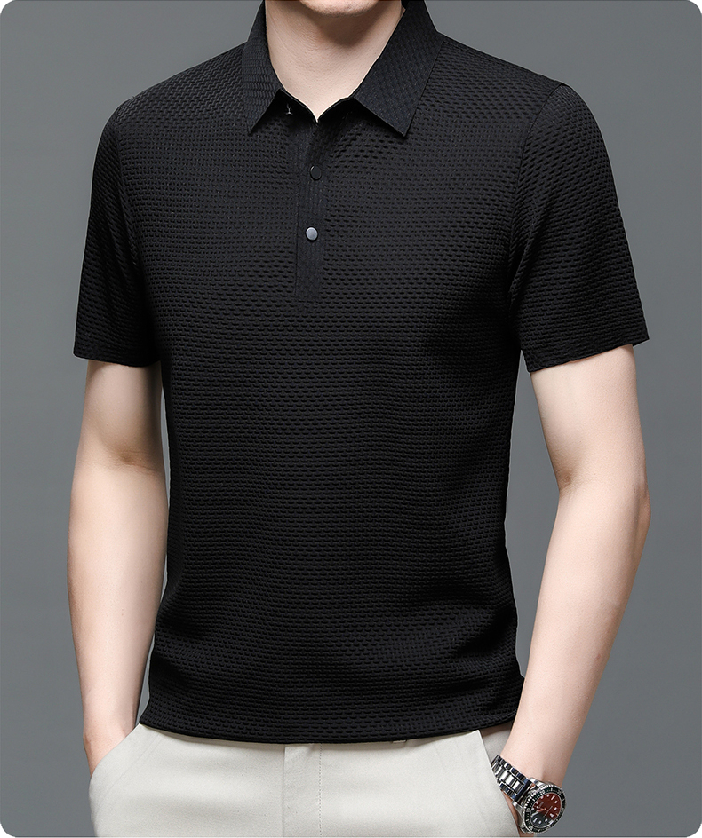 Tony | Polo Man – Eenvoud en Veelzijdigheid 