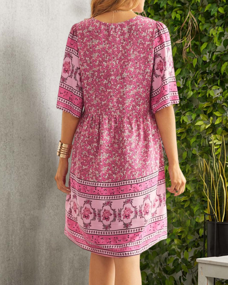Ivana | Boho Kleid mit V-Ausschnitt und Druck 