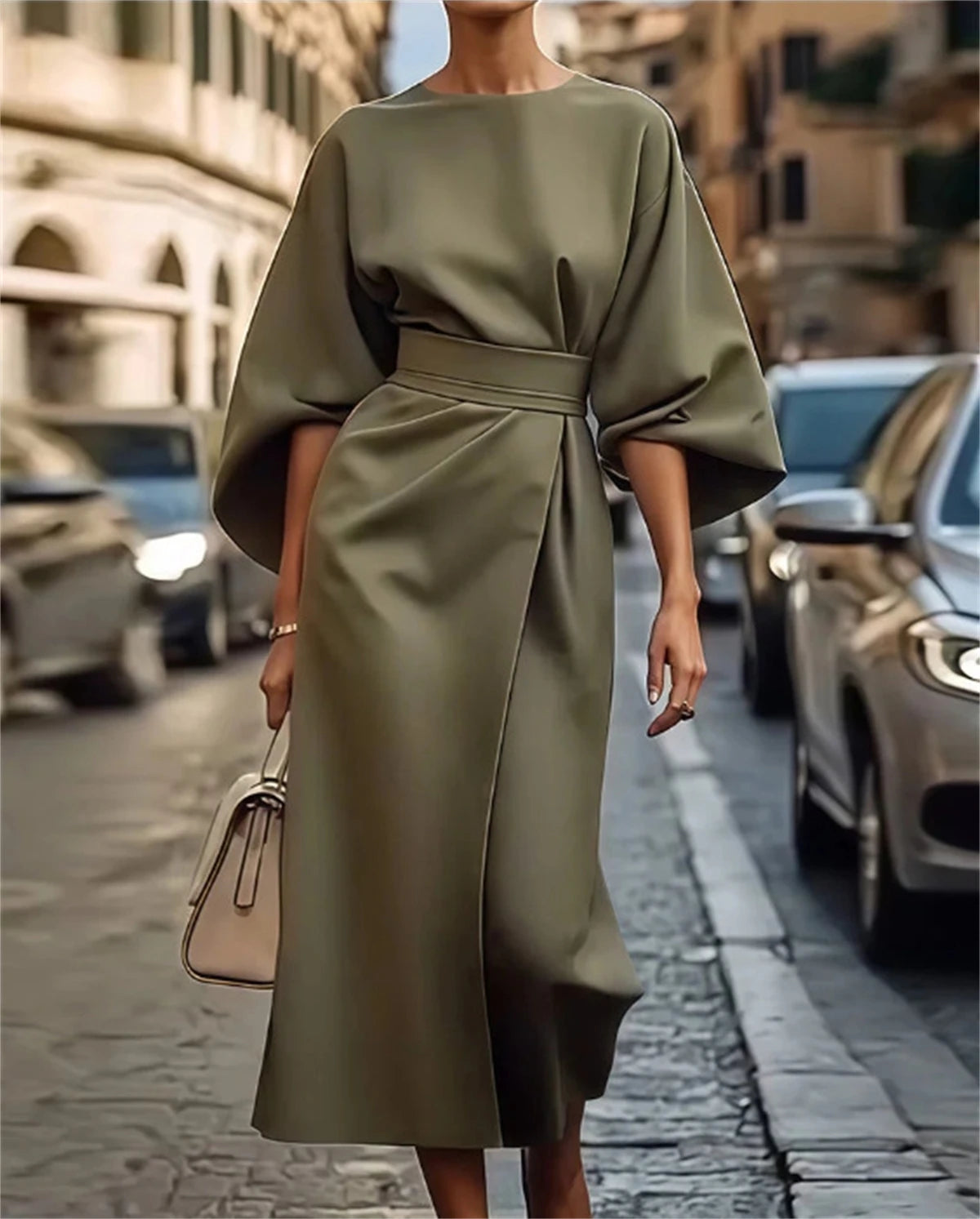 Andrea | Midi-jurk met Ceintuur – Eenvoud en verfijning 