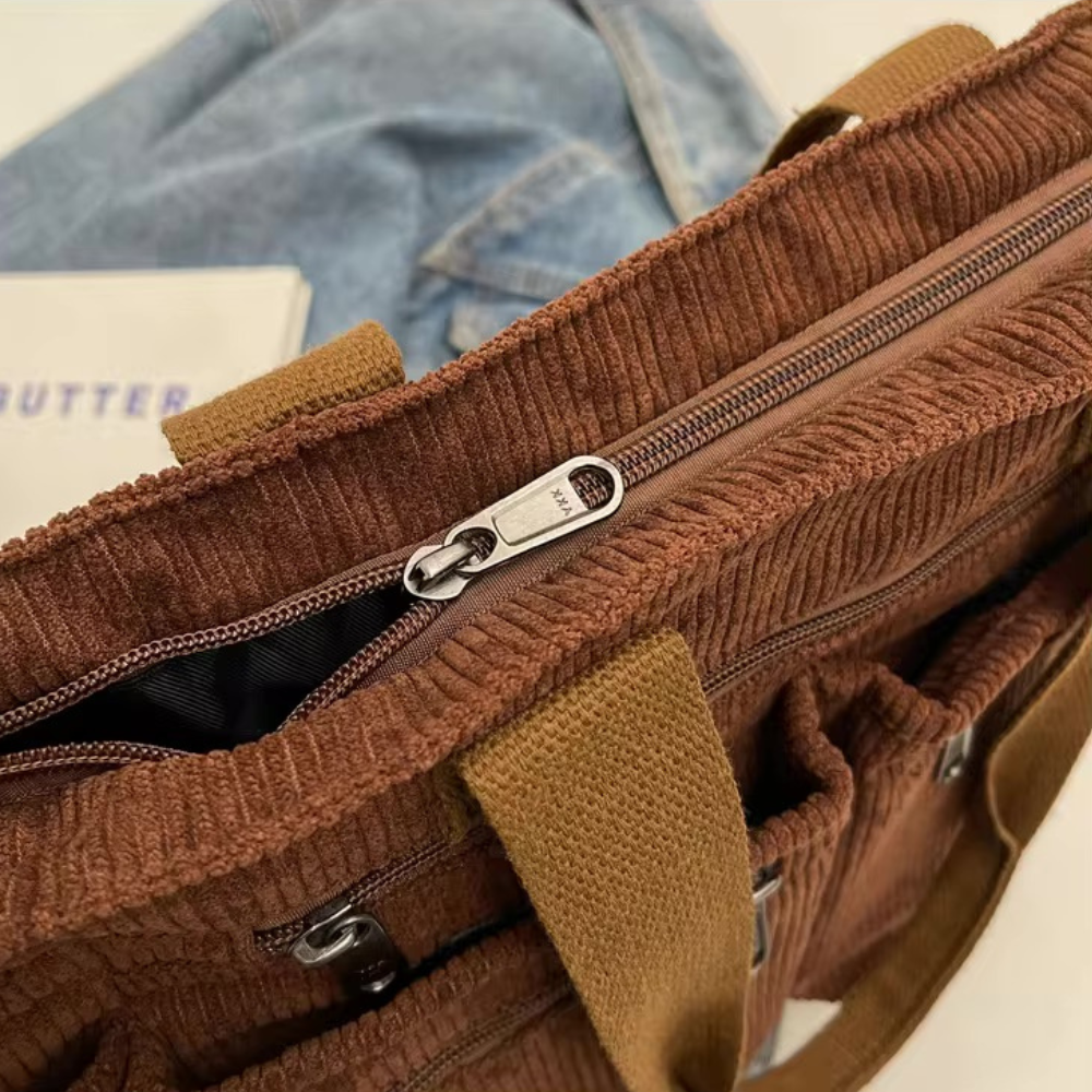 Phaedra | Vielseitige Tragetasche – Eleganz und Vielseitigkeit im Alltag 