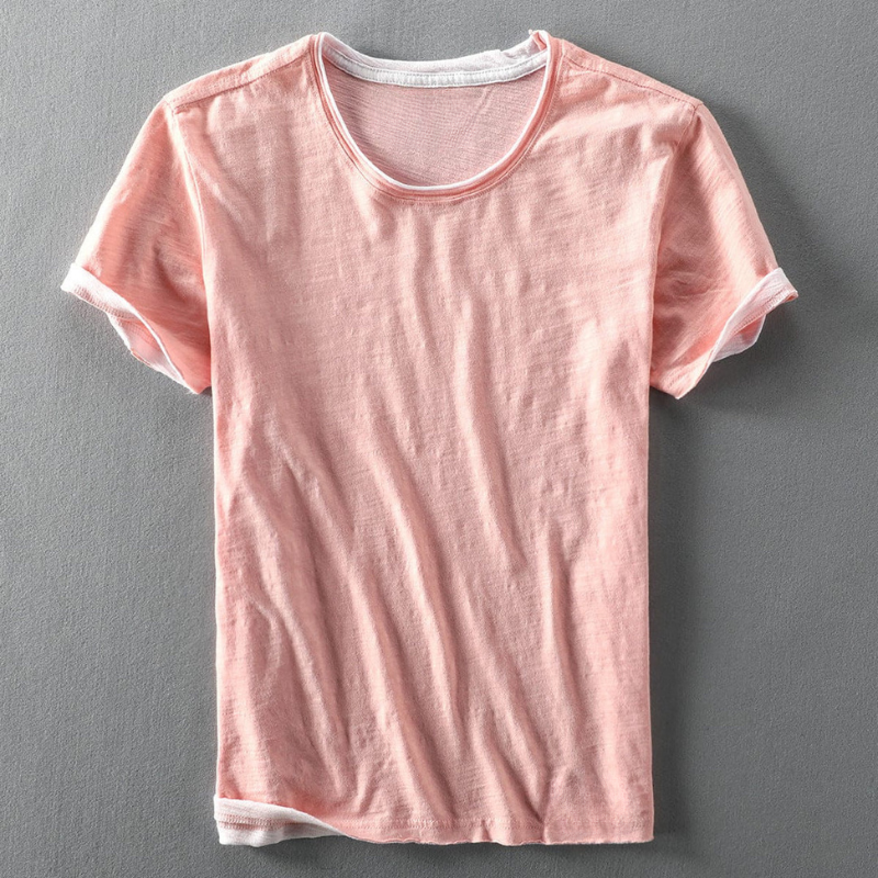 Fabio | T-Shirt mit Rundhalsausschnitt und sichtbaren Ärmelsäumen 