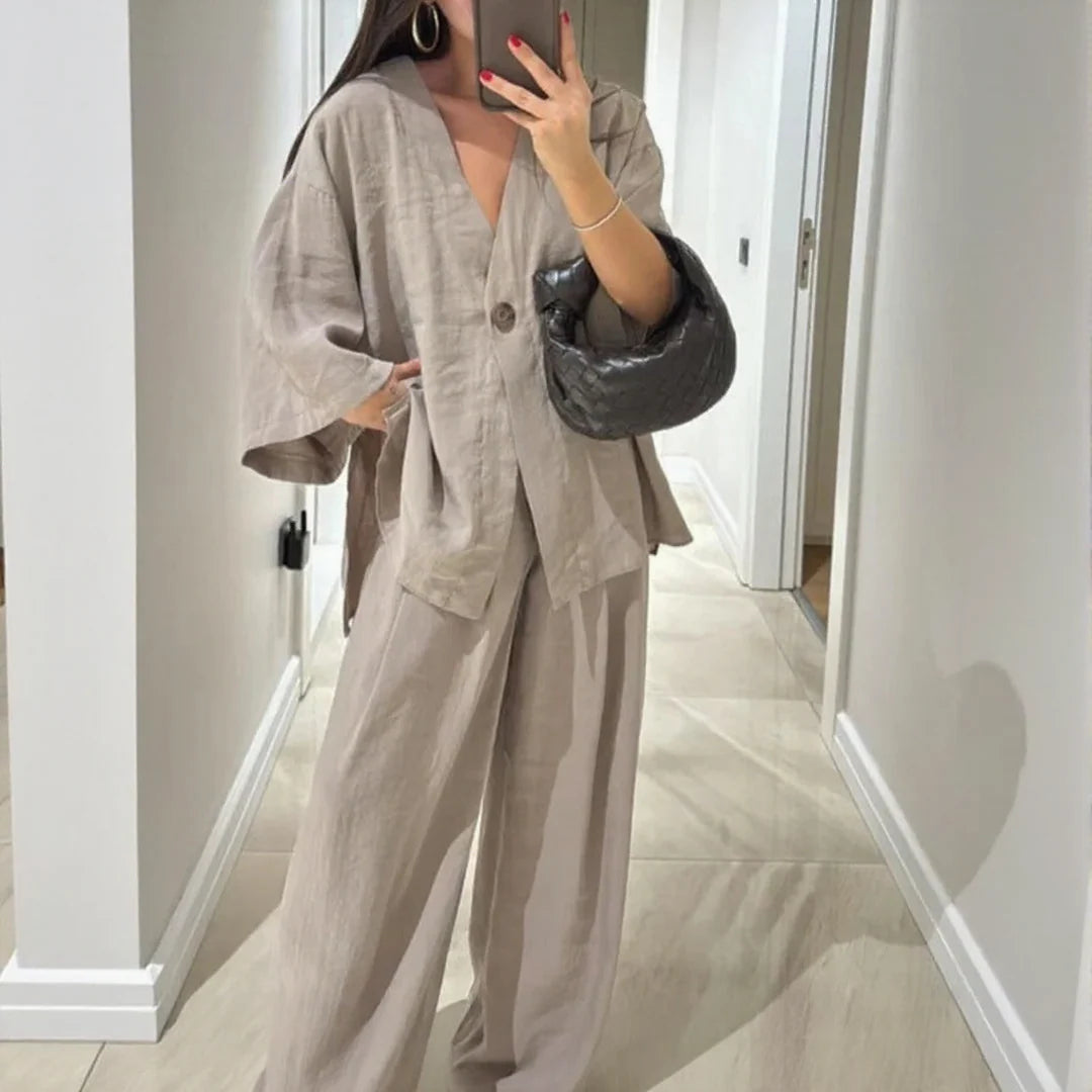 Lucie | Ansamblu Relaxat – Stil Confortabil în Viața de Zi cu Zi 